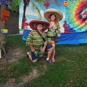 Meet your Posher, Robin